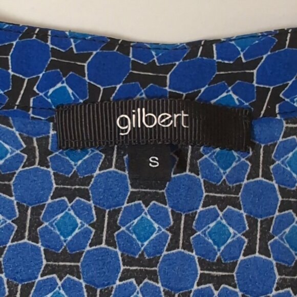 3/$20 Gilbert Geometric Sleeveless Top Notched Vneck Pleated Flowy Blouse - Picture 10 of 11